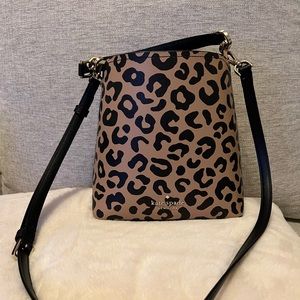 Kate spade bucket bag